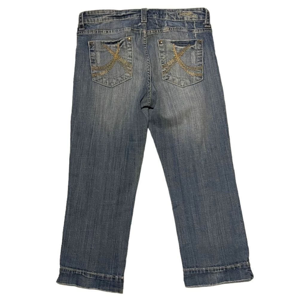 Common Genes Distressed Denim Low Rise Stretch Straight Capri Jeans